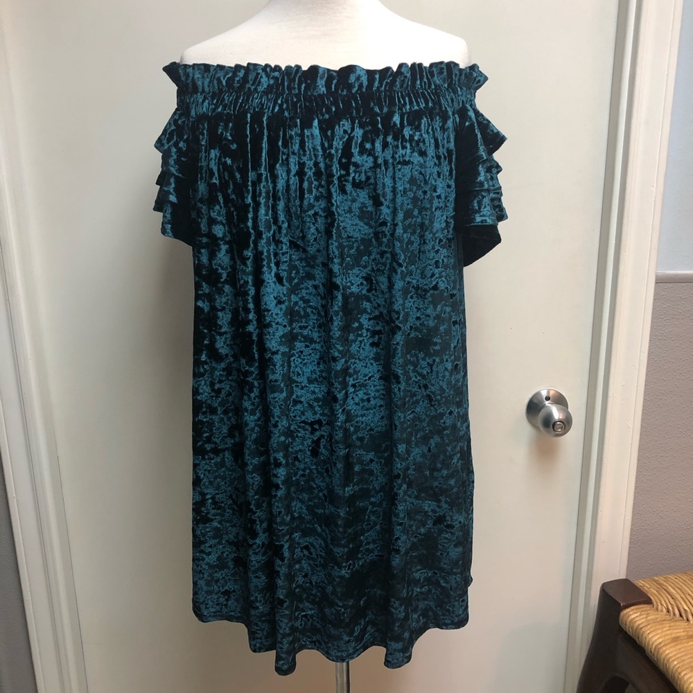 Umgee off the shoulder dress